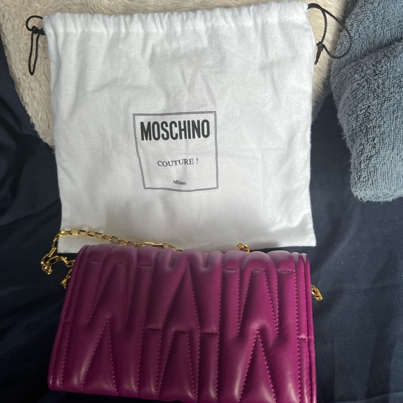REAL MOSCHINO BAG - Picture 2 of 4